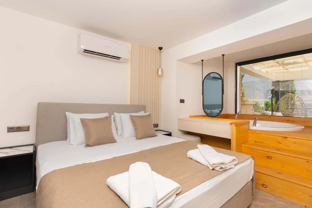 Deluxe Stüdyo Süit, Özel Banyo, Denize Bakan