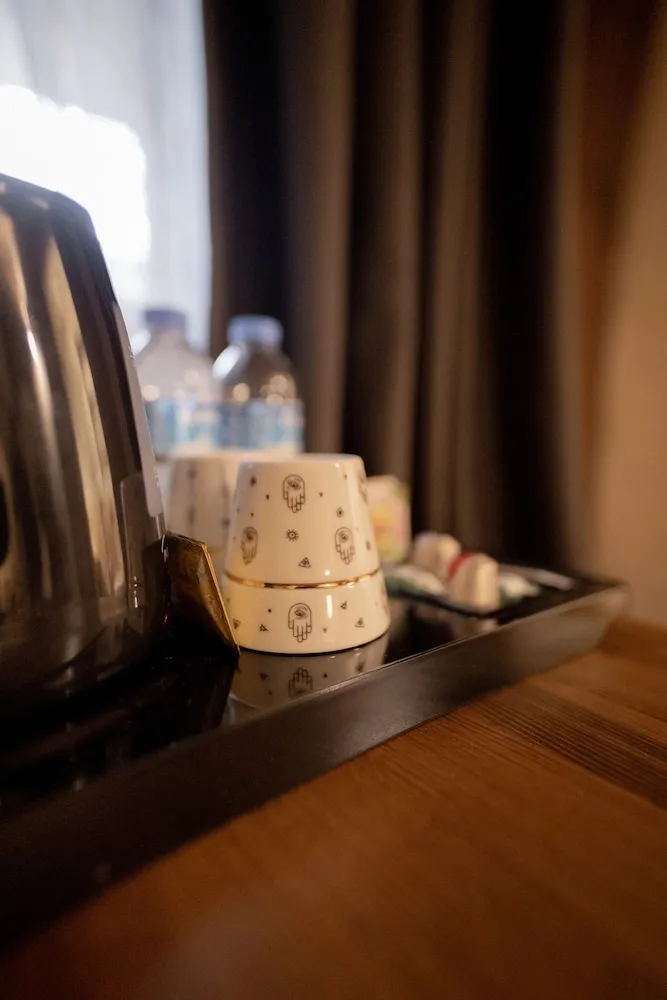 King Suit with Balloon View