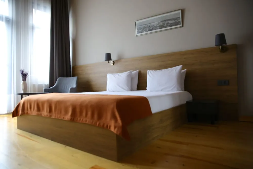 Deluxe Oda, 1 Büyük (Queen) Boy Yatak, Sigara İçilmez, Balkon