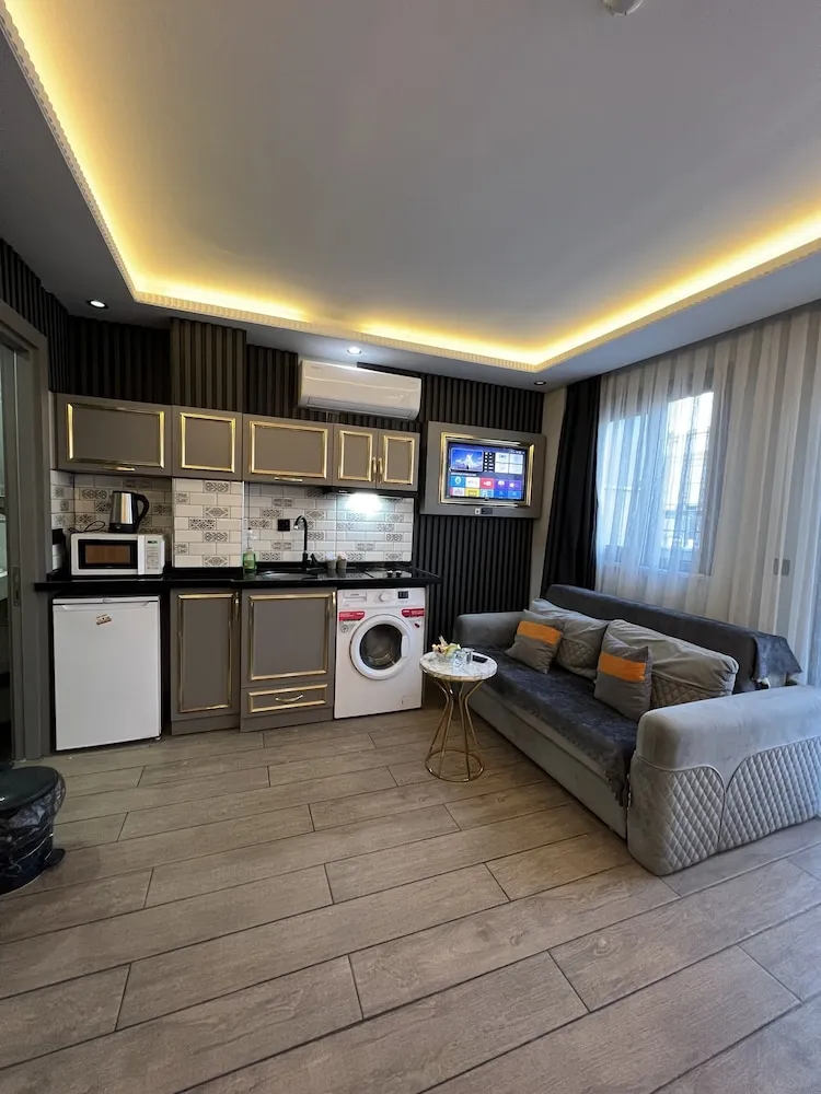 Deluxe Dört Kişilik Oda