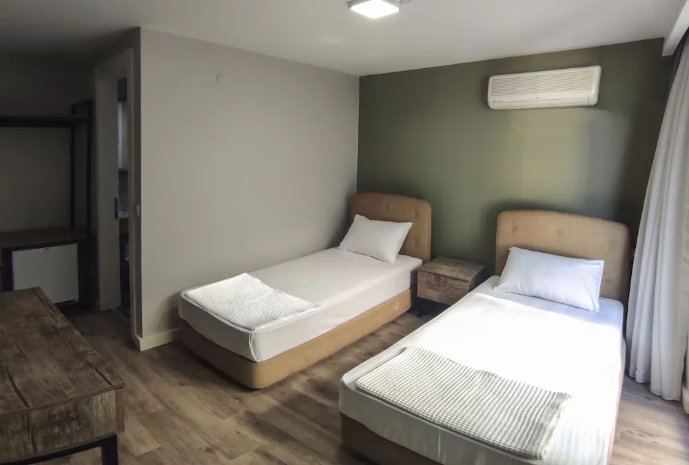 Economy İki Ayrı Yataklı Oda, 1 Çift Kişilik Yatak, Zemin Kat