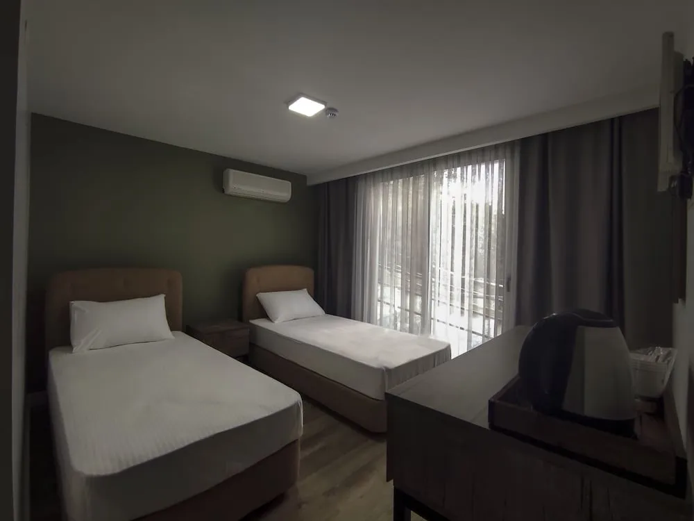 Economy İki Ayrı Yataklı Oda, 1 Çift Kişilik Yatak, Zemin Kat