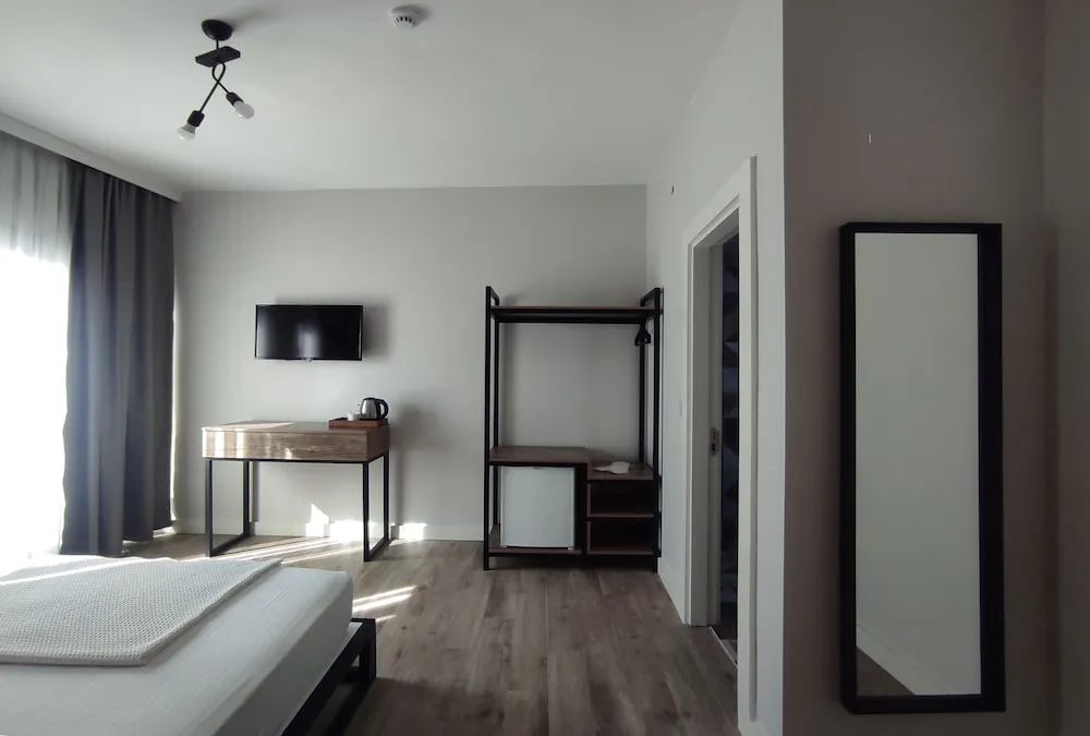 Standard Oda, 1 Çift Kişilik Yatak, Bahçe Manzaralı