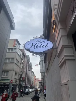 Mina Hotel