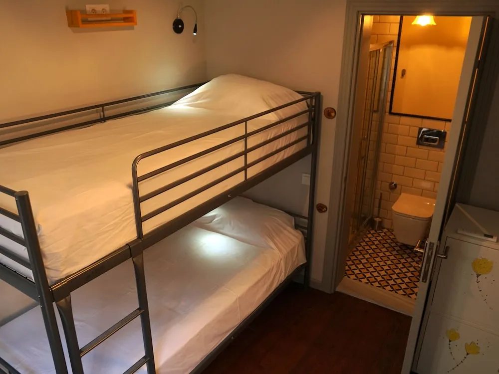 Orange Lily Twin Room