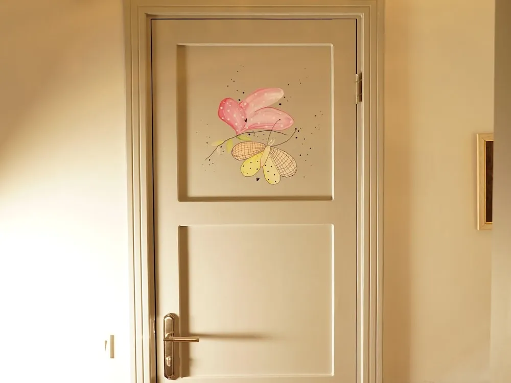 Pink Judas Tree Room