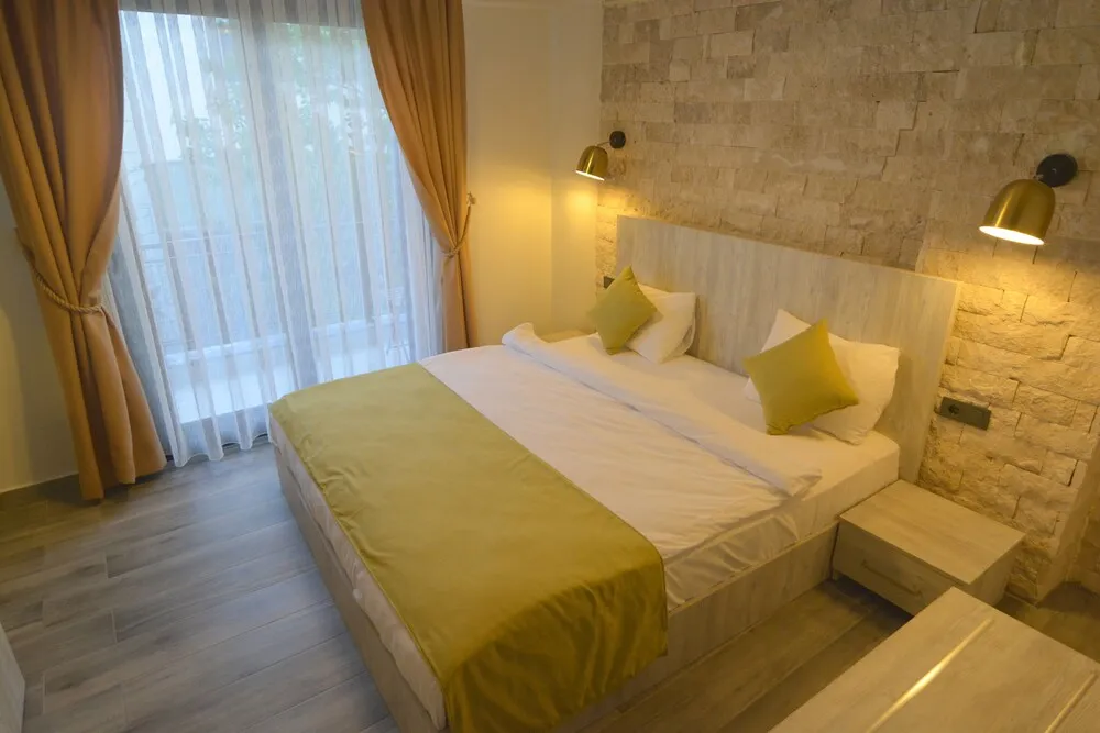 Comfort Tek Büyük Yataklı Oda, Balkon, Şehir Manzaralı