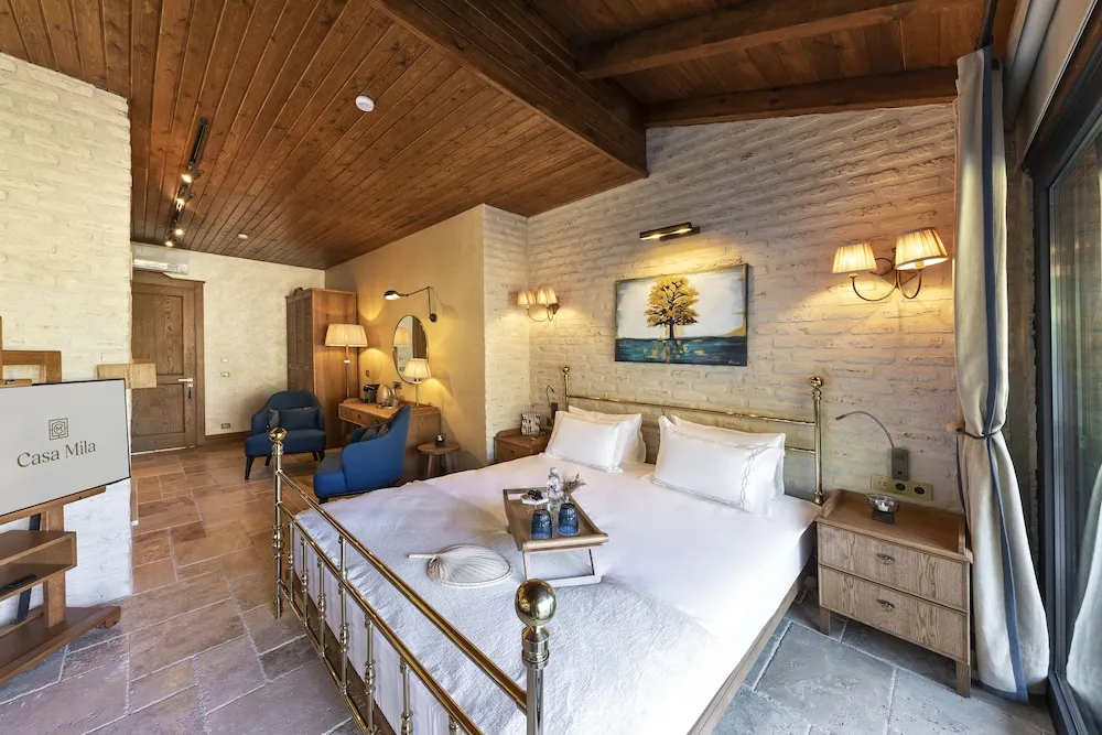 Blu Suite