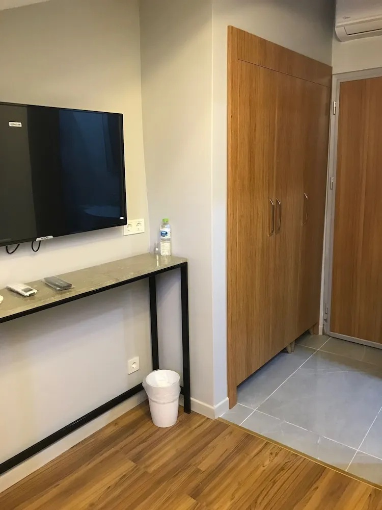Standard Oda, Sigara İçilebilir