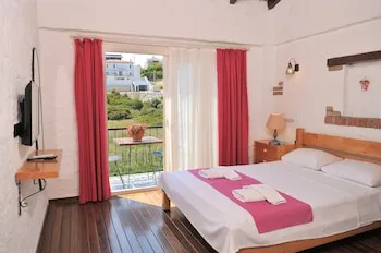 Çeşme Elysium Otel