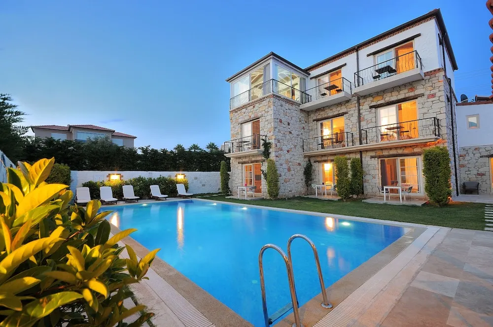 Çeşme Elysium Otel