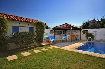 Çeşme Elysium Otel