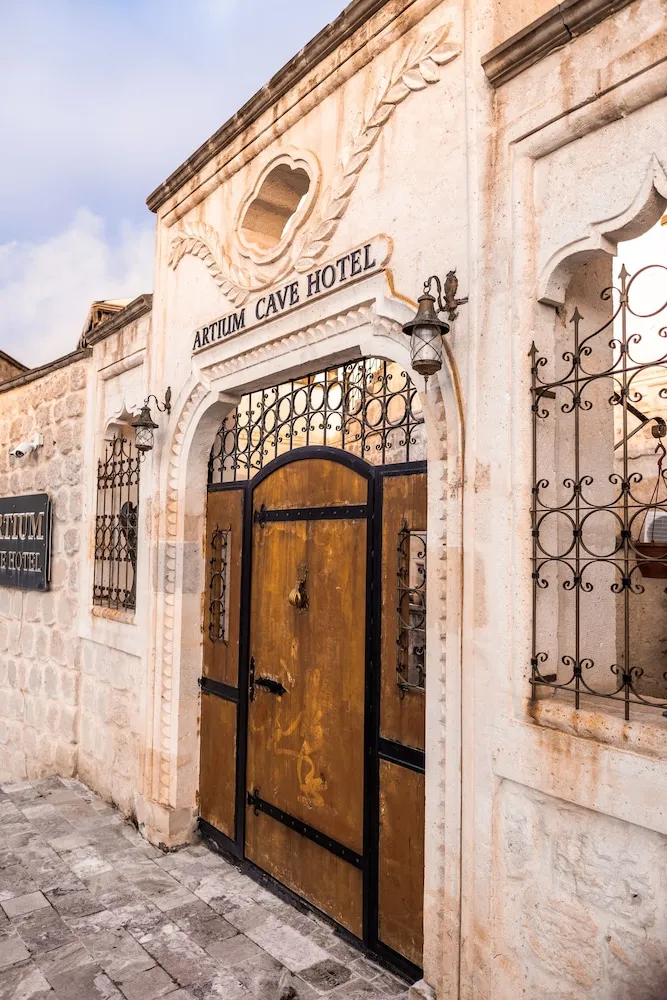 Artium Cave Hotel
