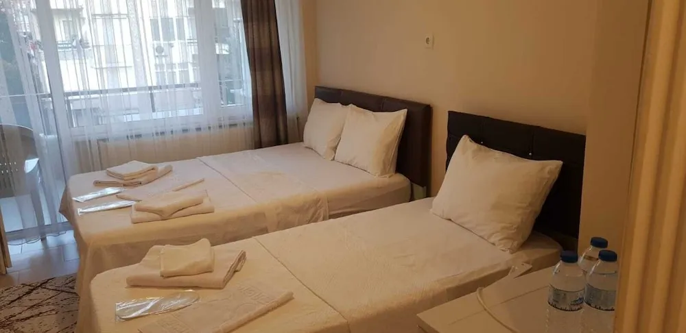 Grand Dört Kişilik Oda