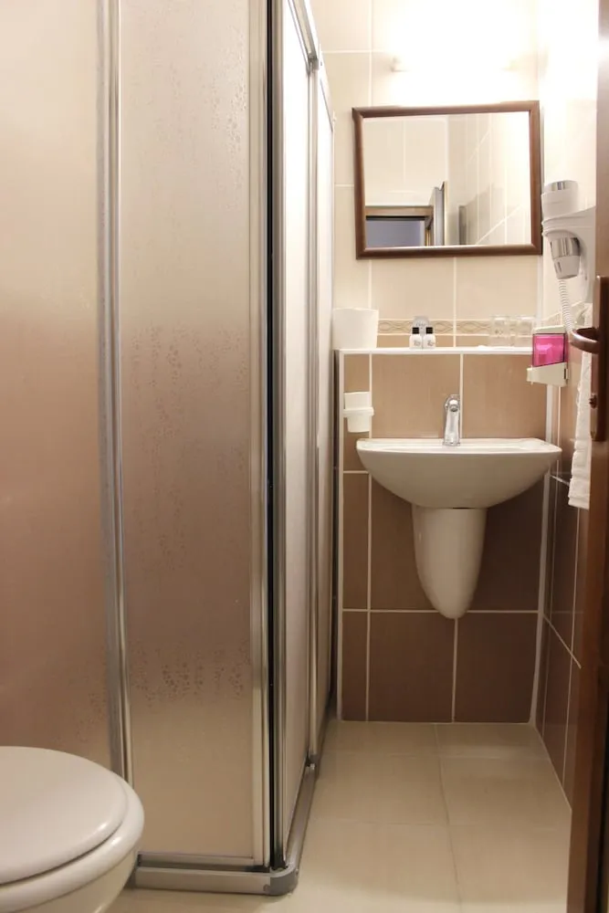 Superior Tek Büyük Yataklı Oda, Balkon