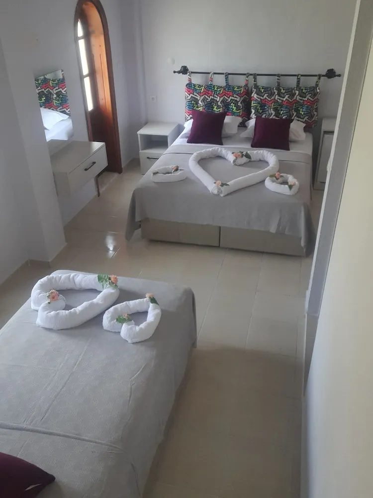 Superior Üç Kişilik Oda, Balkon