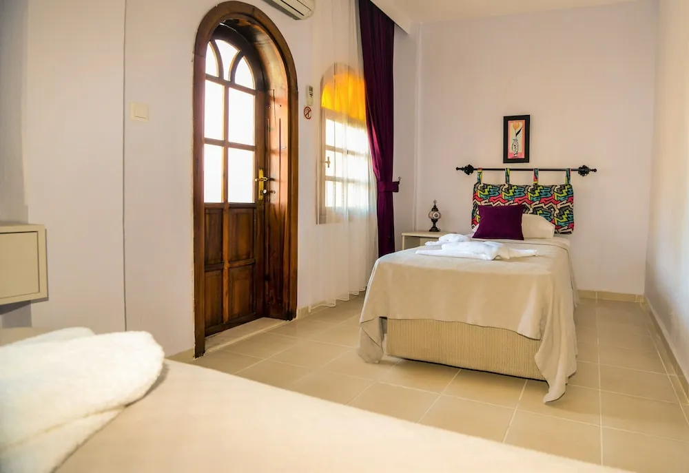 Superior Üç Kişilik Oda, Balkon