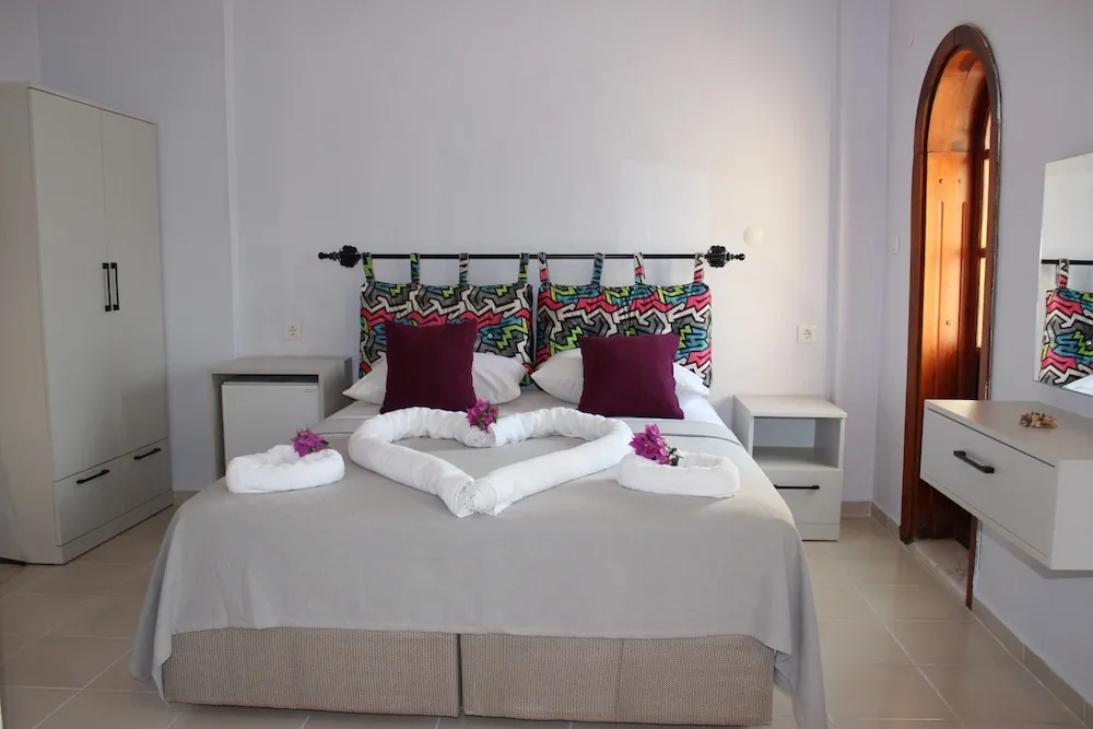 Superior Üç Kişilik Oda, Balkon