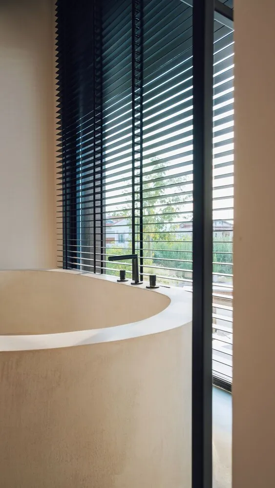 Deluxe Oda, 1 En Büyük (King) Boy Yatak