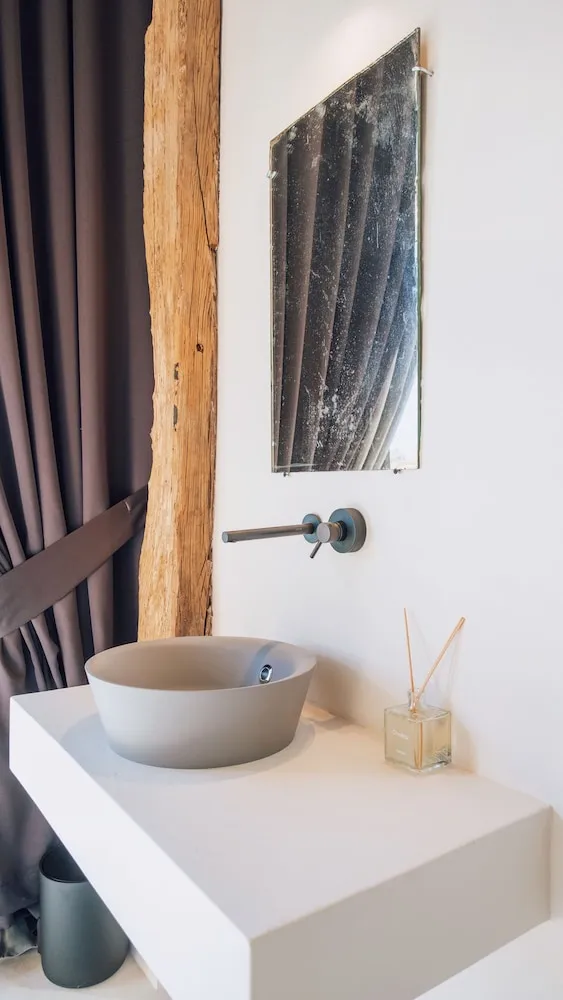 Exclusive Oda, 1 En Büyük (King) Boy Yatak