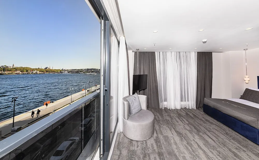 Deluxe Oda, Deniz Manzaralı