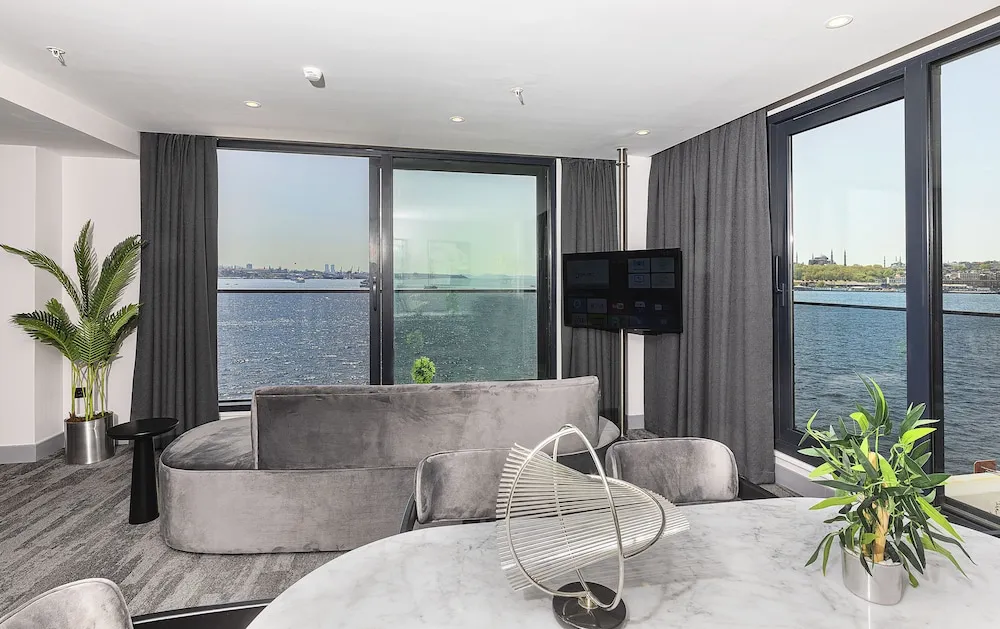 Presidential Tek Büyük Yataklı Oda, Deniz Manzaralı