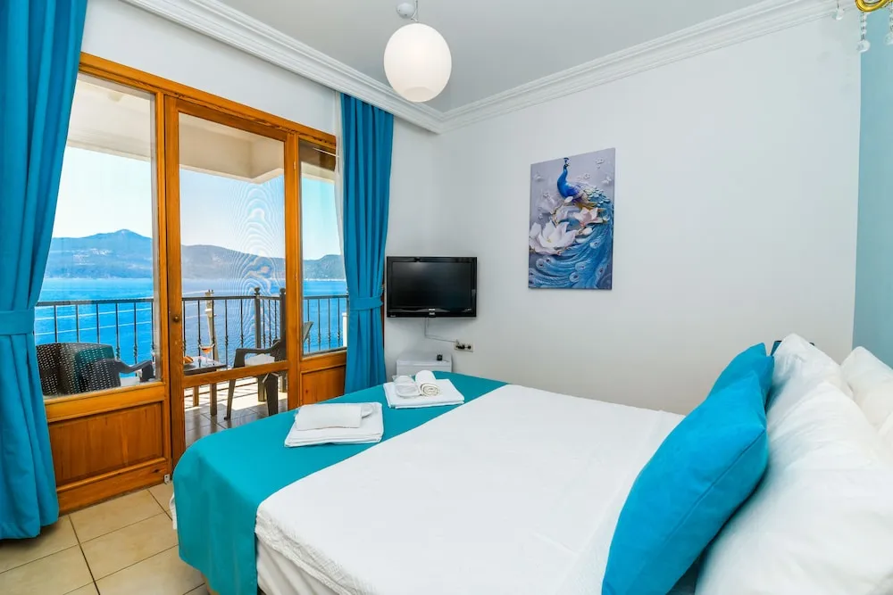 Panoramic Tek Büyük Yataklı Oda