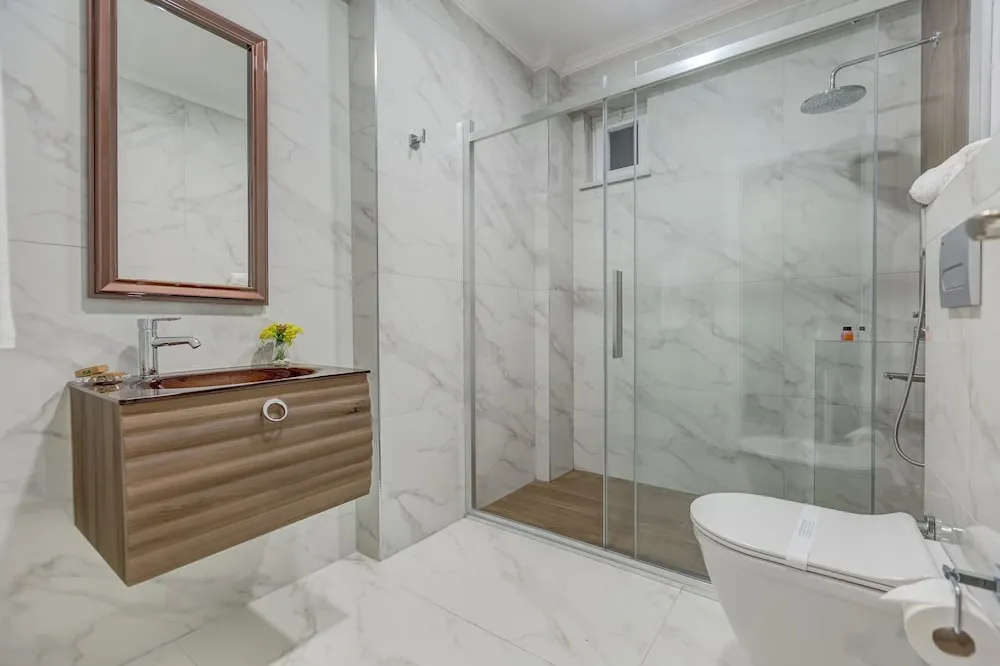 Deluxe Oda, Sıcak Su Küveti, Göl Manzaralı