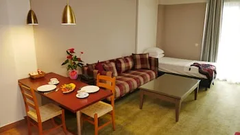 Talen Otel