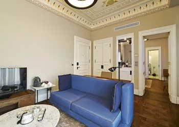 The Bank Hotel İstanbul, A Member of Design Hotels - Özel Sınıf