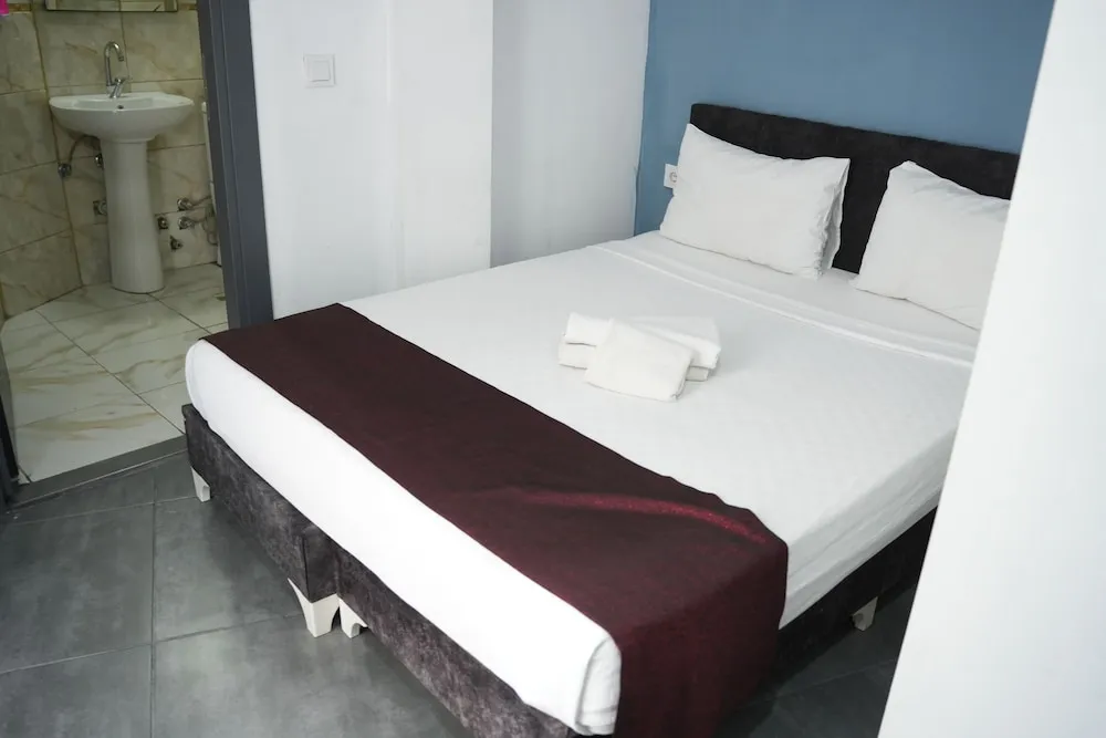 Standard İki Kişilik Oda