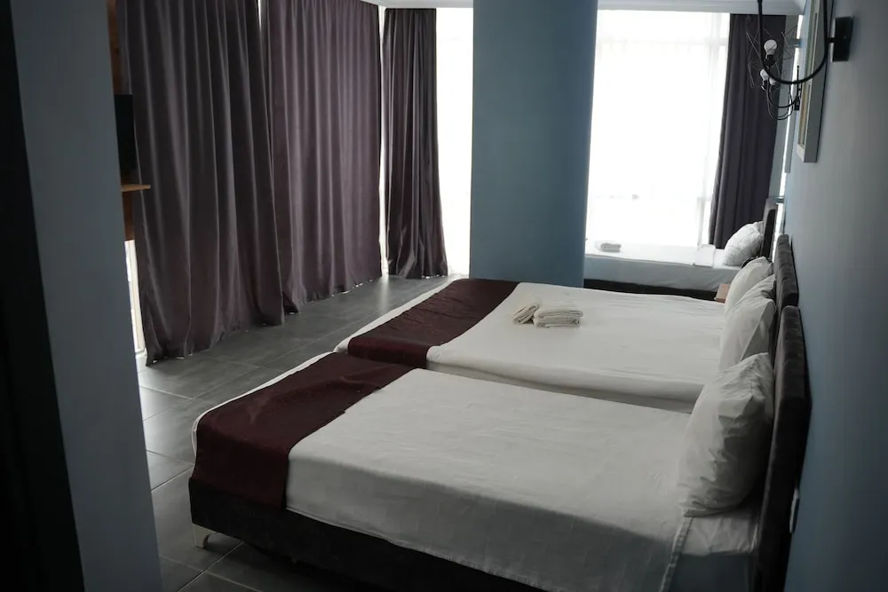 Standard Üç Kişilik Oda