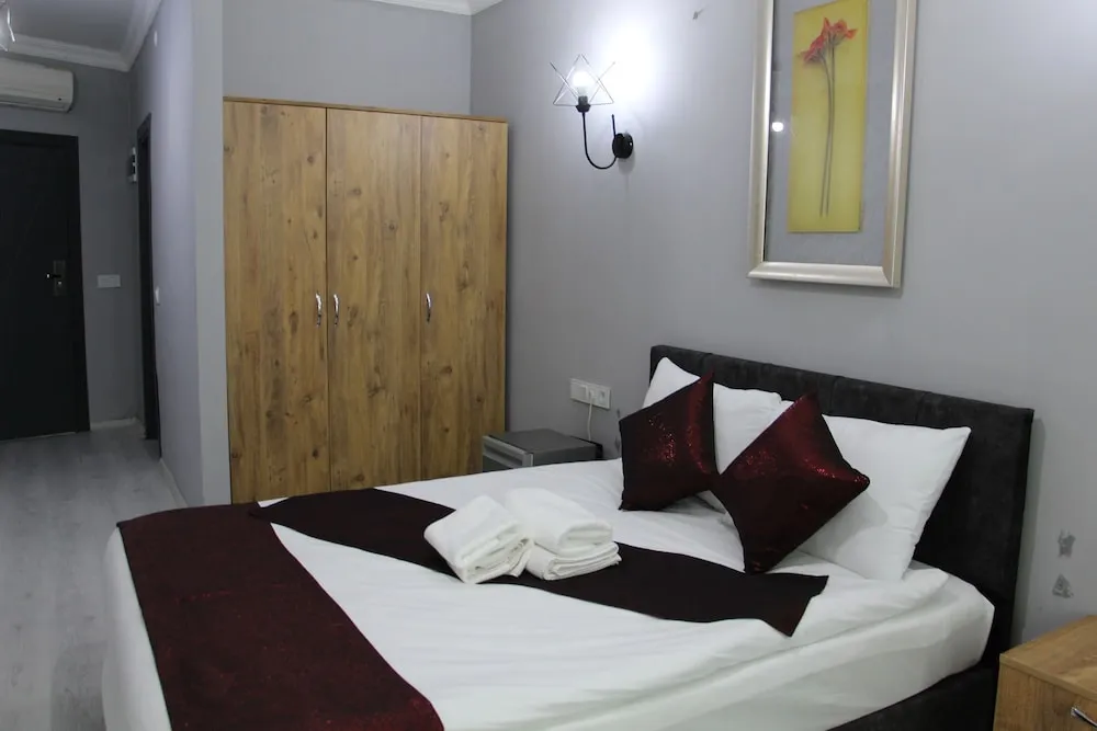 Standard Üç Kişilik Oda