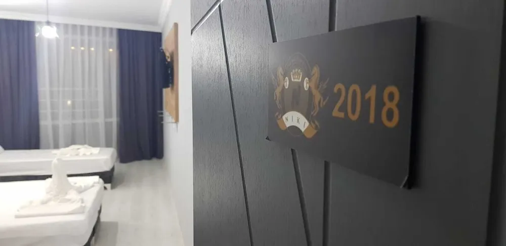 Standard Üç Kişilik Oda