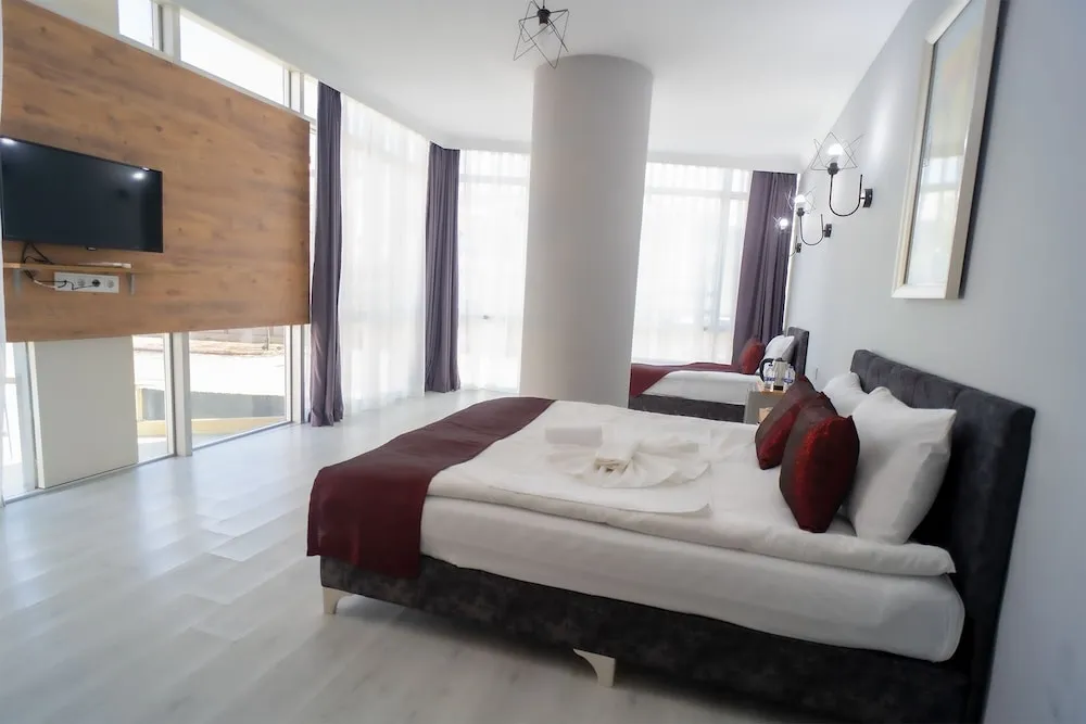 Standard Üç Kişilik Oda