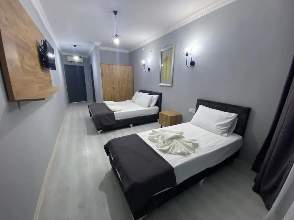 Standard Üç Kişilik Oda