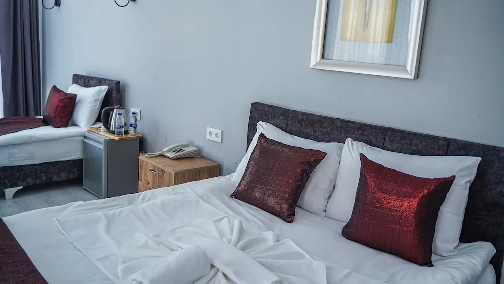 Standard Üç Kişilik Oda