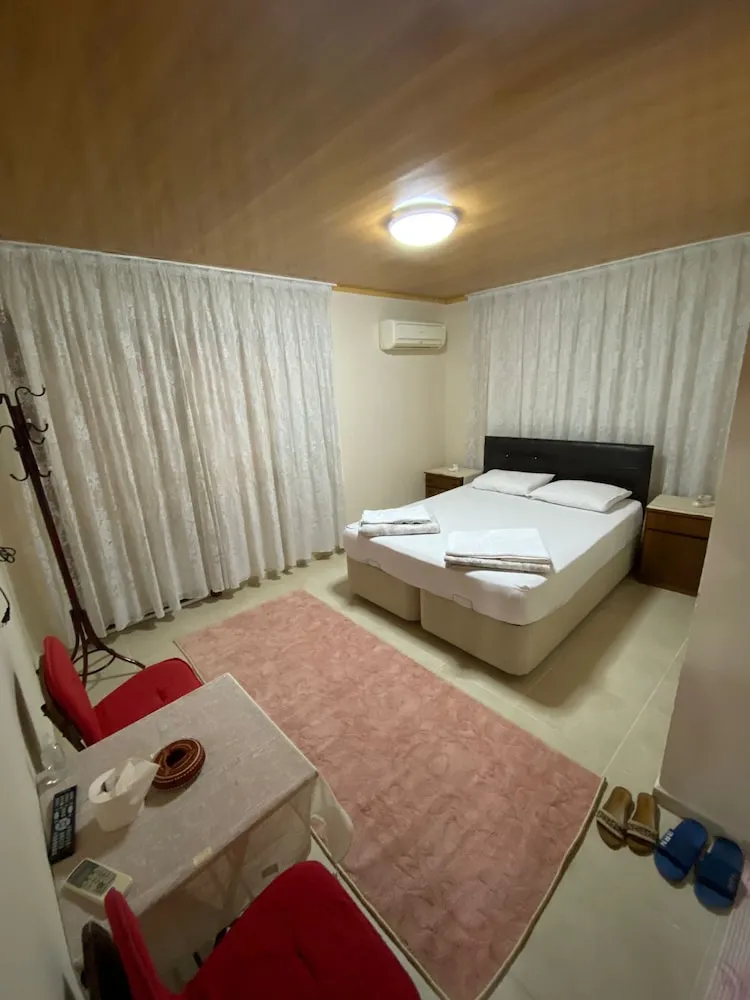 Elmas Restaurant ve Pansiyon