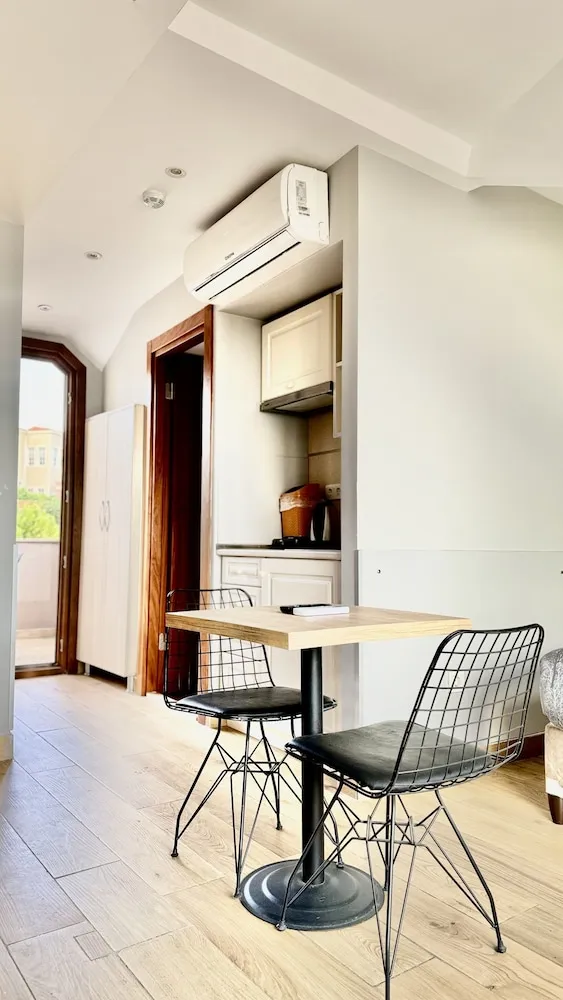 DELUXE APART SEA WIEW WITH BALCONY