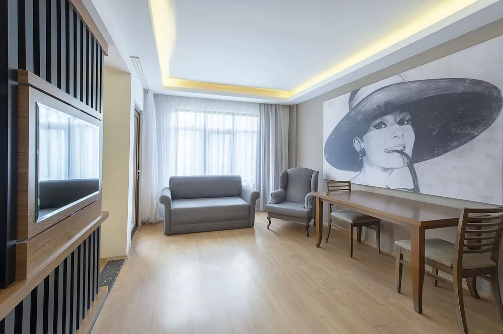 Residence Family Room
