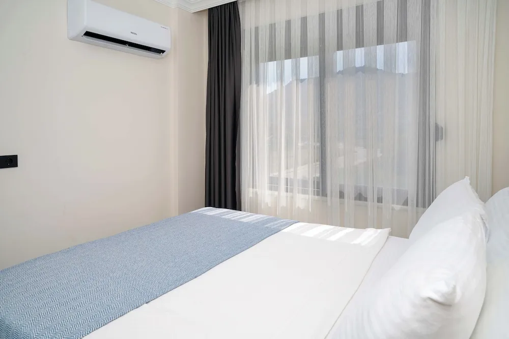 Family Oda, Balkon, Bahçe Manzaralı