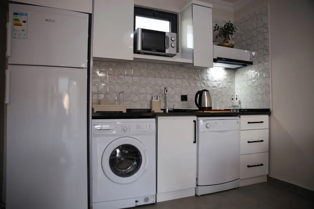 Family Oda, Balkon, Bahçe Manzaralı