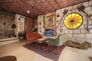 Shadow Cave House