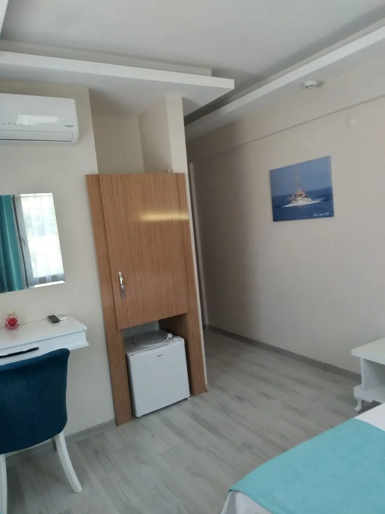 Comfort Tek Büyük Yataklı Oda