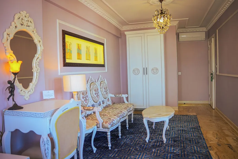 Deluxe Tek Büyük veya İki Ayrı Yataklı Oda