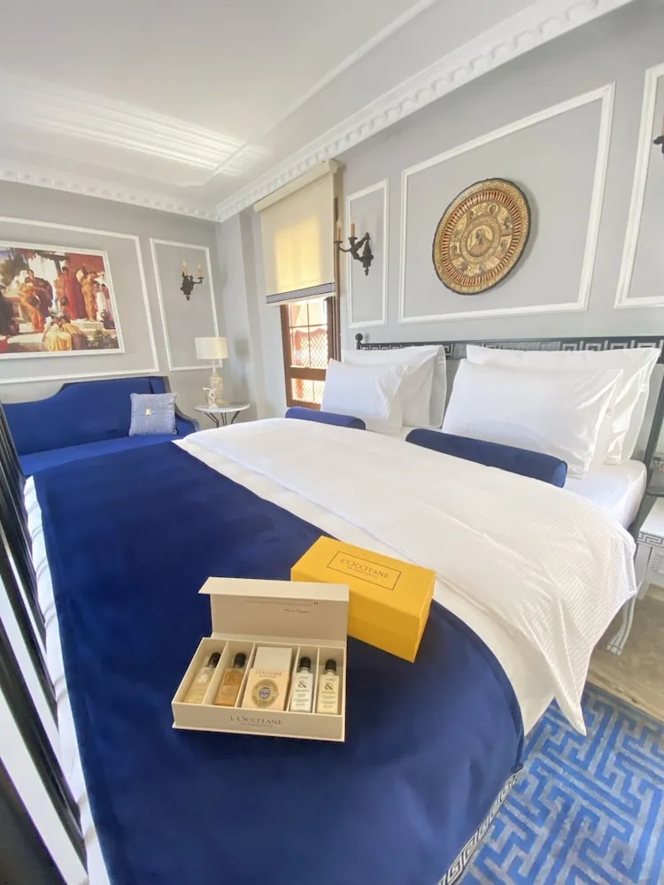Deluxe Tek Büyük veya İki Ayrı Yataklı Oda