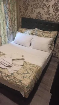 Ganj Hotel