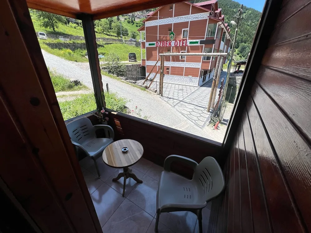 Basic Tek Büyük Yataklı Oda