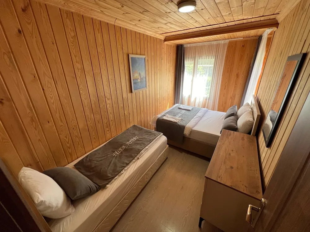 Family Daire, Göl Manzaralı