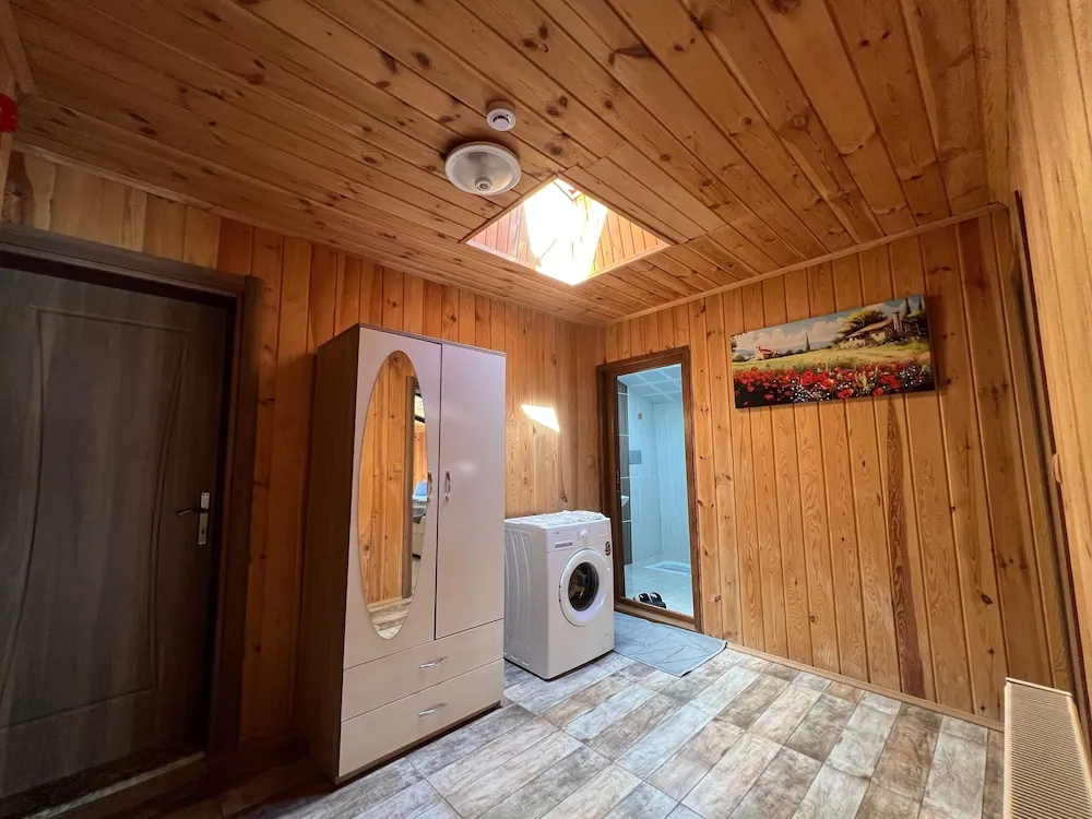 Family Daire, Göl Manzaralı